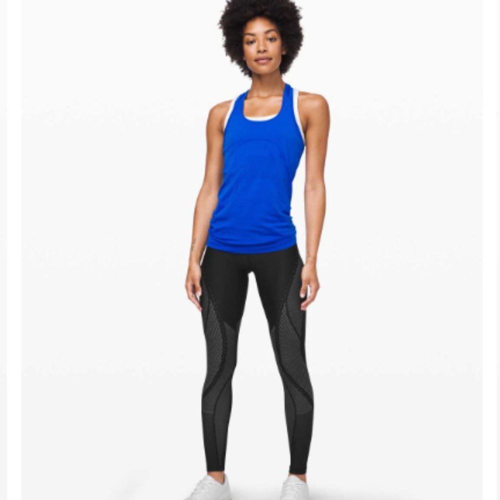 Mapped Out High-Rise Tight 28" size 4
